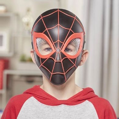 Маска Hasbro Marvel человека-паука Spider Man базовая в ассортименте E3366