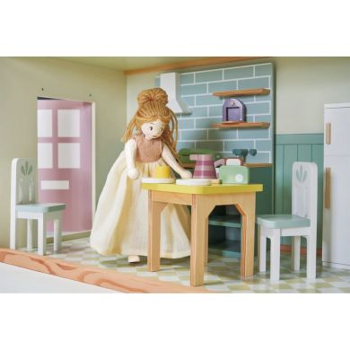 Игрушка из дерева Кукла Ферн Tender Leaf Toys TL8881