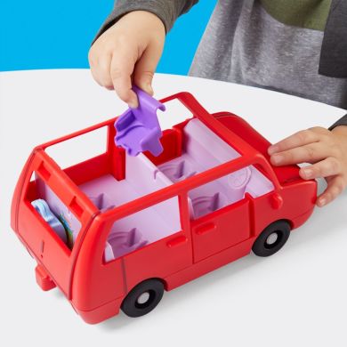 Игровой набор PEPPA FIGURINES БОЛЬШОЙ СЕМЕННЫЙ АВТОМОБИЛЬ ПЕППЫ G0541