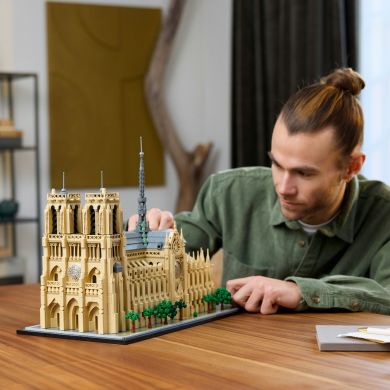 Конструктор Нотр-Дам-де-Парі LEGO Architecture 21061