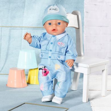 Набір одягу для ляльки BABY BORN ДЖИНСОВИЙ СТИЛЬ (джинс. комбінезон, шапка, взуття) 832592