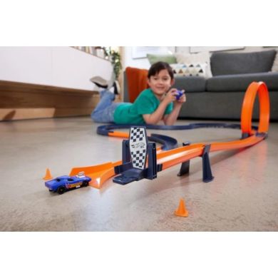 Трековый набор с машинкой 1:64 на радиоуправлении &laquo;SPEED CHALLENGE&trade;&raquo; HOT WHEELS HXX45