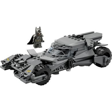 Конструктор Бетмобіль із фільму &laquo;Бетмен проти Супермена&raquo; LEGO Super Heroes 76331