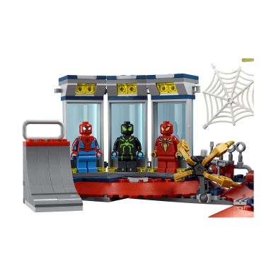 Конструктор LEGO Marvel Super heroes Нападение на мастерскую паука 466 деталей 76175