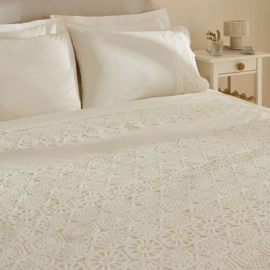 Постільна білизна Karaca Home Belinda, білий (простирадло 240x260, підковдра 200x220, 4 наволочки 50x70, ранер 80x240) 1000020658002