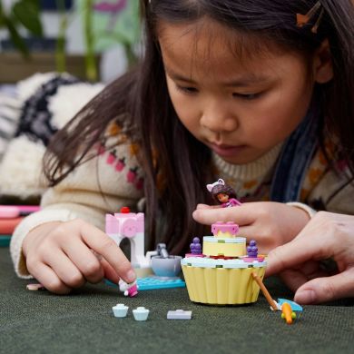 Конструктор LEGO Gabby's Dollhouse Весела випічка з Кексиком 58 деталей 10785
