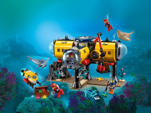 Конструктор LEGO City Океан: исследовательская база 497 деталей 60265