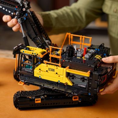 Конструктор Екскаватор Volvo EC500 Hybrid LEGO TECHNIC 42215