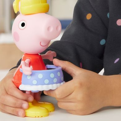 Игровой набор PEPPA FIGURINES серии Модное приключение ОДЕГИ ПЕППУ G0331