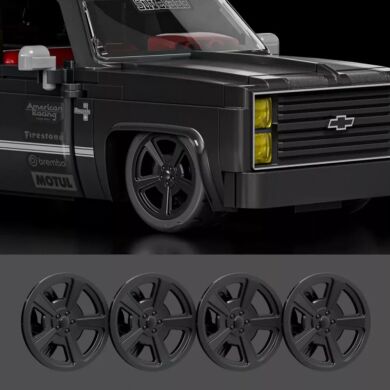 Коллекционный конструктор серии Speed ​​Chevy '83 Silverado от Mattel Brick Shop JKG42
