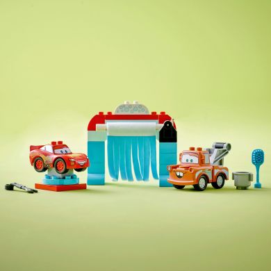 Конструктор LEGO DUPLO Disney Розваги Блискавки МакКвіна й Сирника на автомийці 29 деталей 10996