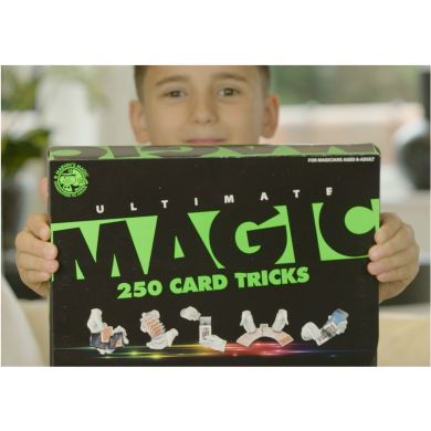 Набор с фокусами 250 потрясающих карточных фокусов Marvin's Magic MMB5715