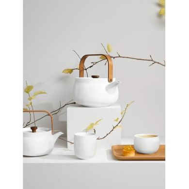 Чайник з дерев'яною ручкою, білий, ASA Selection, 1,5 l 23370017