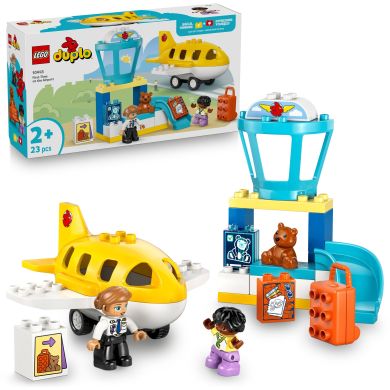 Конструктор Уперше в аеропорту LEGO DUPLO Town 10443