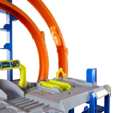 Гараж с мега петлей Hot Wheels JBM74