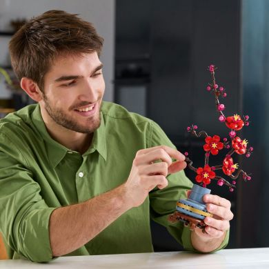 Конструктор Сливовий цвіт LEGO Botanicals 10369