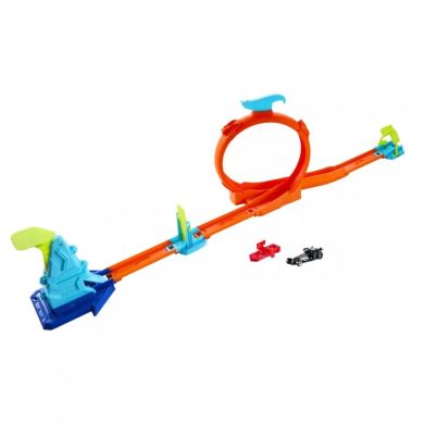 Игровой набор Невероятные прыжки Hot Wheels (в асс.) JHK76