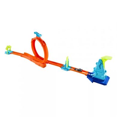 Игровой набор Невероятные прыжки Hot Wheels (в асс.) JHK76