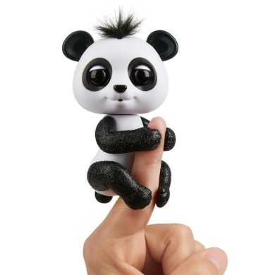 Интерактивная ручная панда WowWee Fingerlings черная W3560/3564