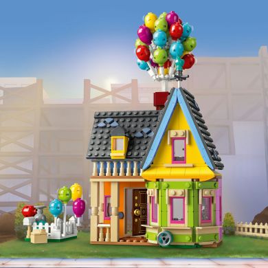Конструктор Дом &laquo;Вперед и вверх&raquo; LEGO Дисней 43217