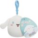 Мягкая игрушка на клипсе SQUISHMALLOWS серии Хелоу Китти СИННАМОРОЛЛ (9 см) SQSN00272
