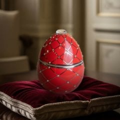 Свеча Ladenac Bois de Красный серебряный ромб с хрусталями 220г 02100200008