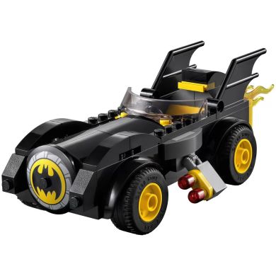 Конструктор LEGO Super Heroes Бетмен проти Джокера: гонитва на Бетмобілі 136 деталей 76180