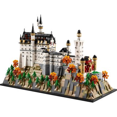 Конструктор Замок Нойшванштайн LEGO Architecture 21063