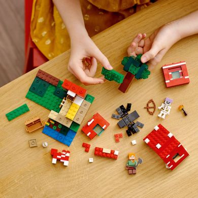 Конструктор Грибной дом Lego Minecraft 21179