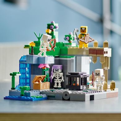 Конструктор Подземелья скелетов LEGO Minecraft 21189