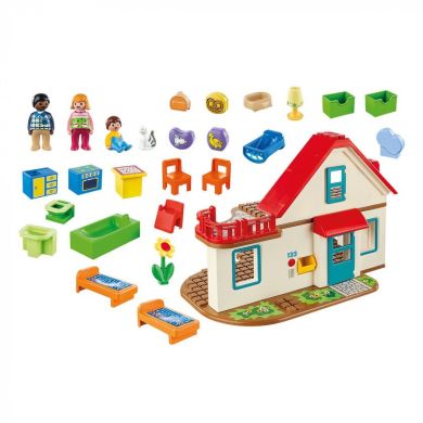 Ігровий набір Playmobil Будиночок в селі 70129