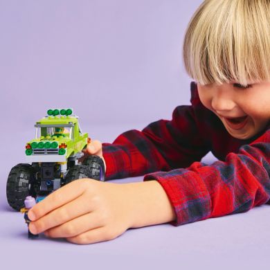 Конструктор Грузовик Халка против Таноса LEGO Super Heroes 76312