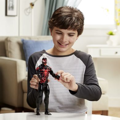 Ігрова фігурка Spider-Man Titan hero Гвен 30 см в асортименті E8686