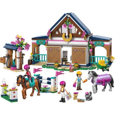 Конструктор LEGO Friends Конная конюшня и академия верховой езды 42688