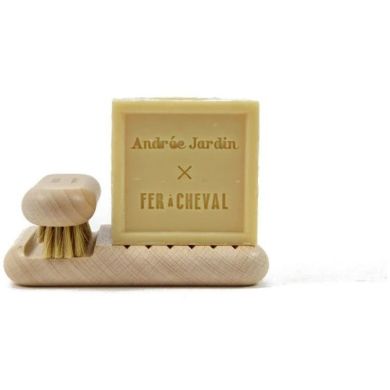 Натуральное мыло, щетка, подставка для мыла из бука Andree Jardin 7111 3662587071117