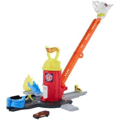 Игровой набор Пожарно-спасательная суперстанция Hot Wheels JHL95