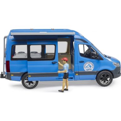 Набор игрушечных. Кемпер Mercedes-Benz Sprinter с фигуркой и аксессуарами 02684