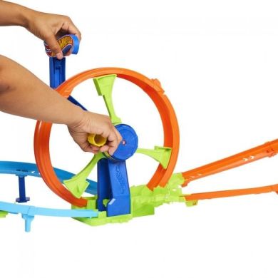 Игровой набор Гонки на виражах Hot Wheels JBX65