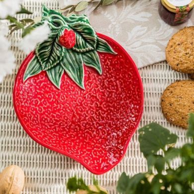 Тарілка для оливок Strawberries Bordallo Pinheiro 21x15 cm 65002550