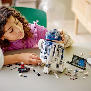 Конструктор R2-D2 LEGO Star Wars 75379