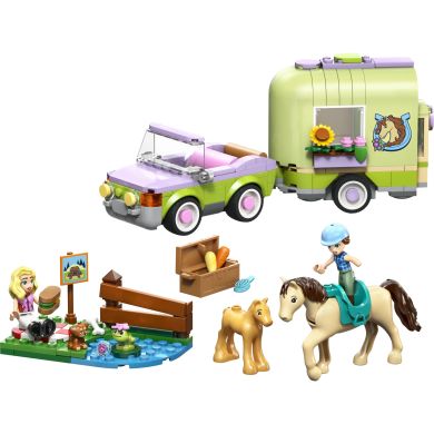 Конструктор LEGO Friends Прицеп для лошади и жеребенка 42695