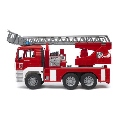 Пожарная машина с лестницей Bruder 02771