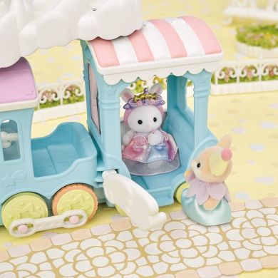 Райдужний потяг з лисичкою Sylvanian Families 5702