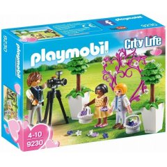 Конструктор Playmobil Фотограф і діти з квітами 9230