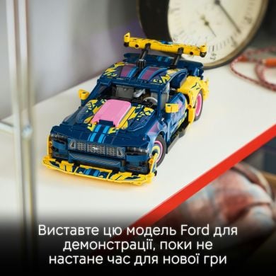 Конструктор Тюнинг-гараж с автомобилем Ford Mustang GT Lego Technic 973 дет. 42236