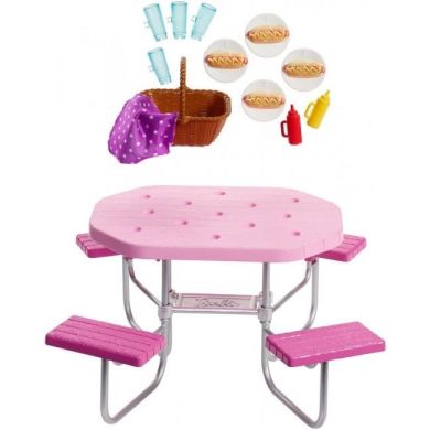 Набор мебели и аксессуаров Barbie Барби для отдыха на природе в ассортименте FXG37