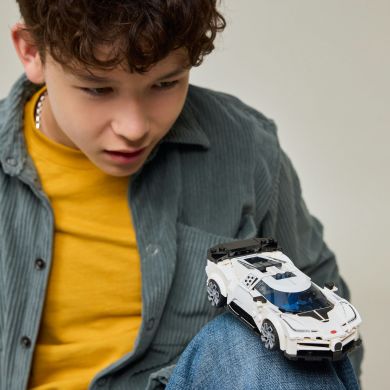 Конструктор Спортивний гіперкар Bugatti Centodieci LEGO Speed Champions 77240