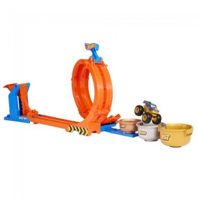 Игровой набор Петли и трюки серии Соревнования за кубок Monster Trucks Hot Wheels JBX64