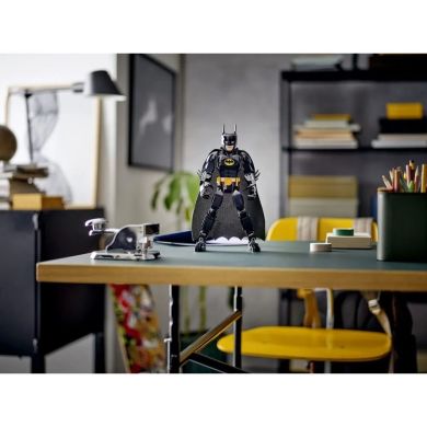 Конструктор LEGO Фигурка Бэтмена для сборки Super Heroes 76259