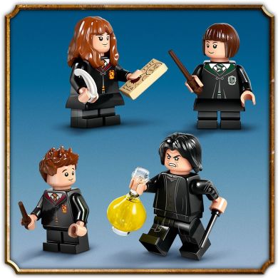 Конструктор Замок Гоґвортс: Урок зіллєваріння LEGO Harry Potter 76431